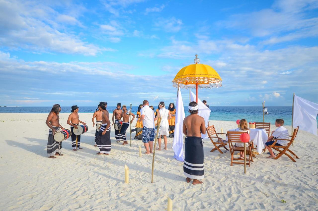 Ukulhas Beach Inn Exterior photo
