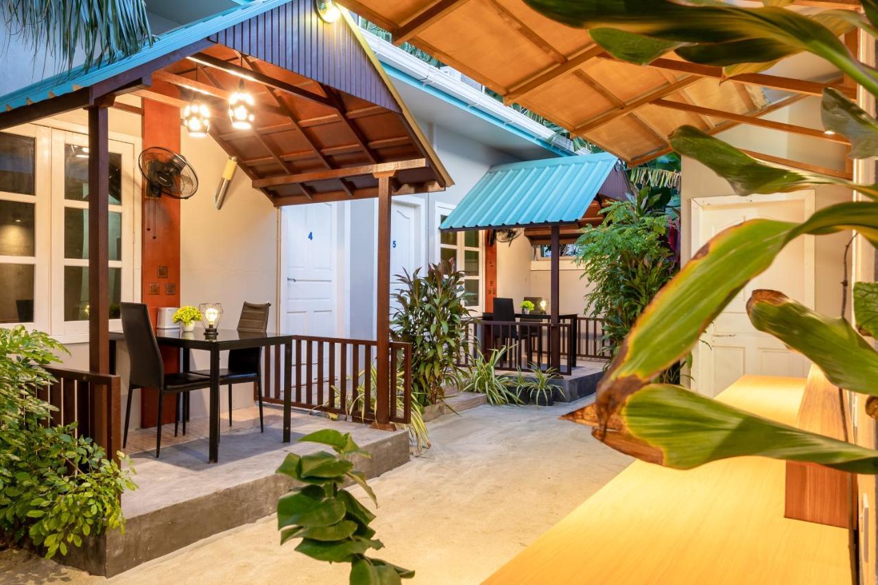 Ukulhas Beach Inn Exterior photo